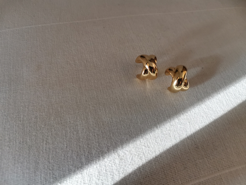 pendientes lazos