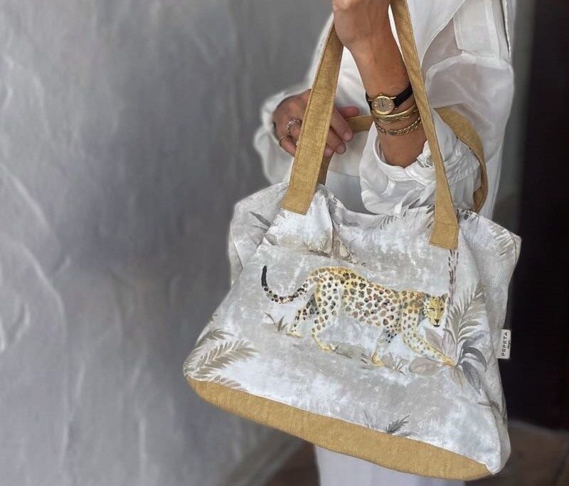 Safari shopper