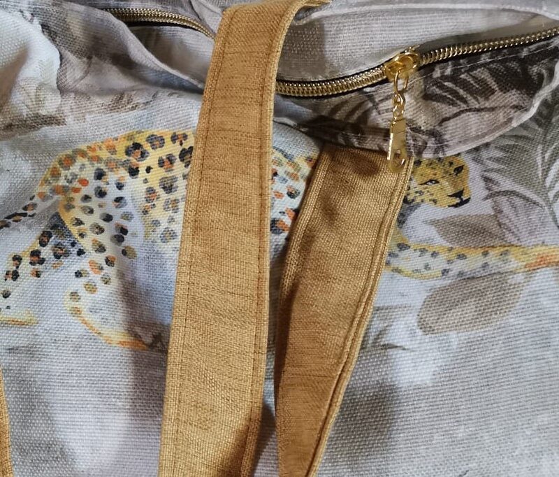 Safari shopper